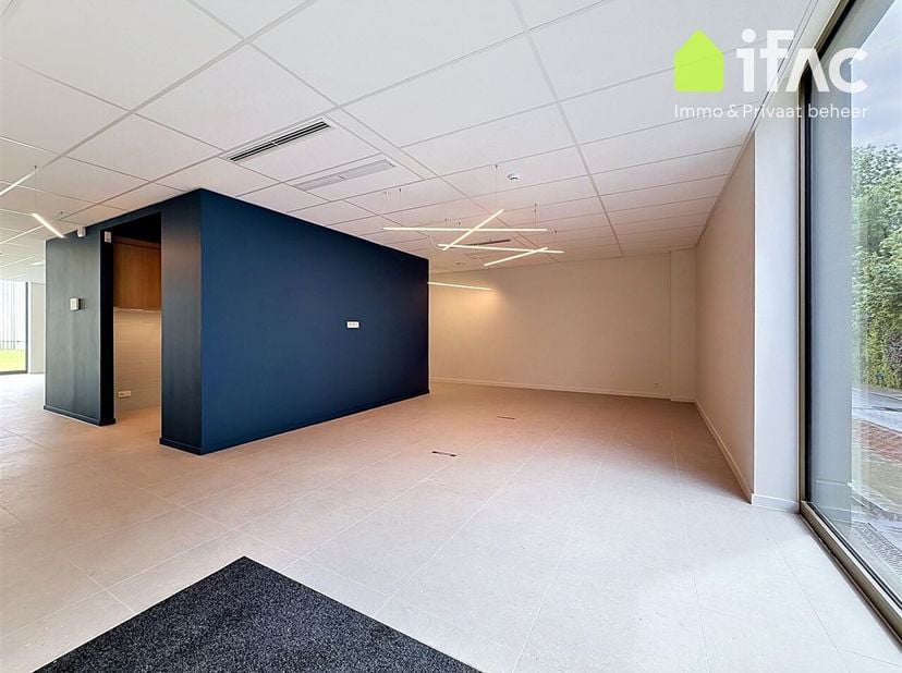 Surface commerciale idéalement située au coeur de Tervuren<br />
Cette toute nouvelle surface commerciale de 137 m² fait partie du prestigieux projet