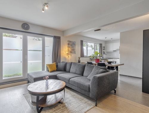                                         Appartement te koop in Zwijnaarde, € 374.000
