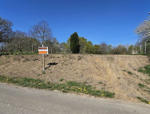                                         Grond te koop in Blaregnies, € 99.000
