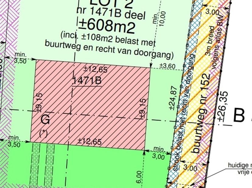 Deze schitterend gelegen bouwgrond voor open bebouwing in Schoonaarde heeft een oppervlakte van 608 m² en biedt een uniek, vrij uitzicht op de achterl
