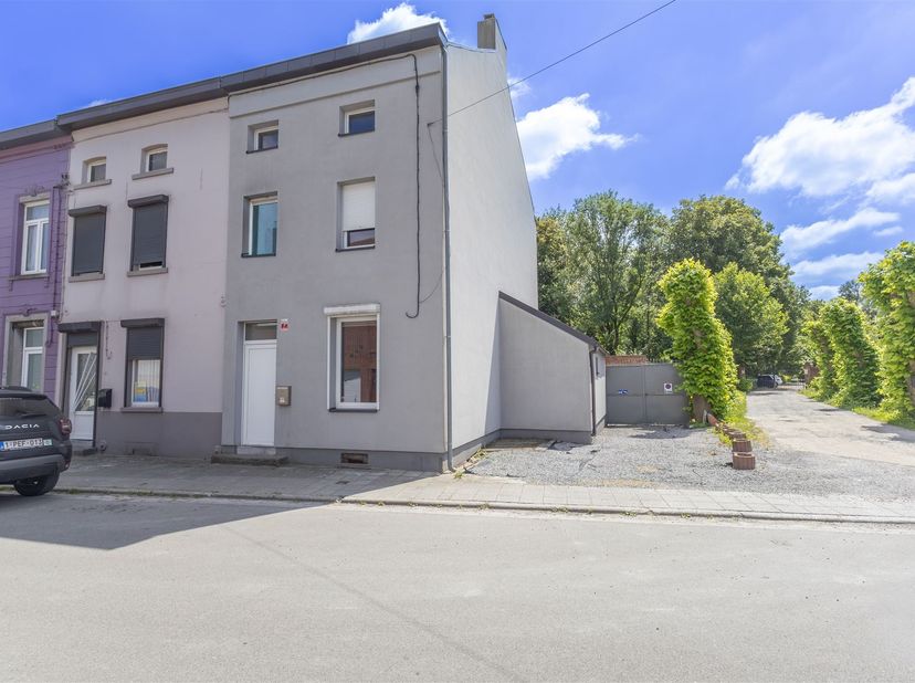 Huis te huur in ,
                    6040 Jumet