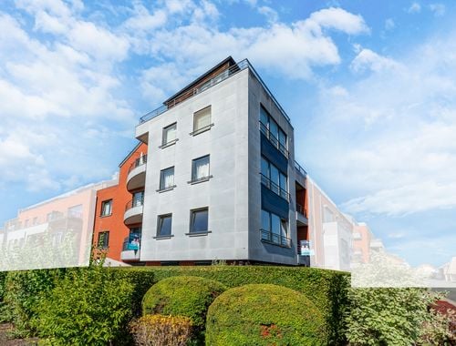                                         Appartement à vendre à Waremme, € 275.000
