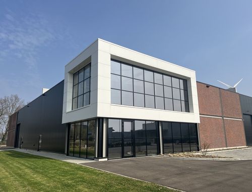                                         Bedrijfsgebouw te koop in Hasselt, € 1.756.400
