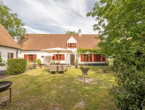                                         Villa-Manoir à vendre à Damme, € 1.139.000
