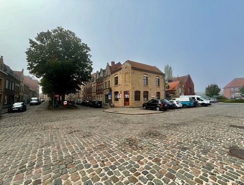                                         Maison à vendre à Ieper, € 325.000
