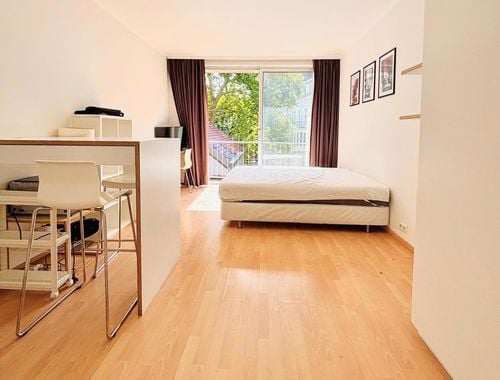                                         Studio à vendre à Saint-Gilles, € 195.000
