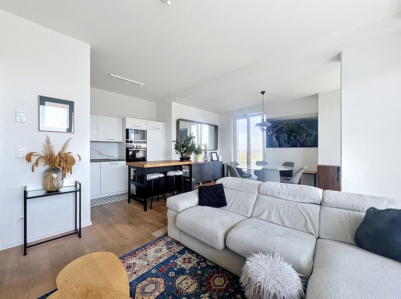 Appartement te koop
                    in 1140 Evere