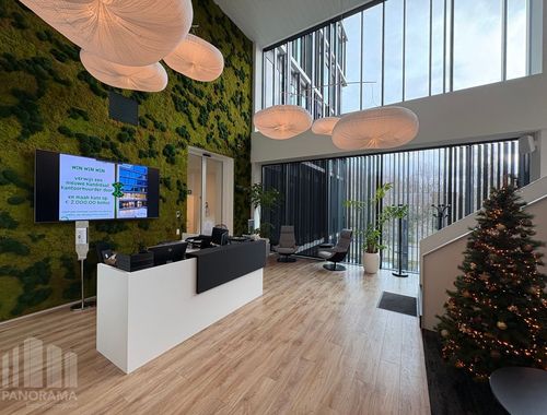                                         Bureaux à louer à Sint-Denijs-Westrem, € 5.305
