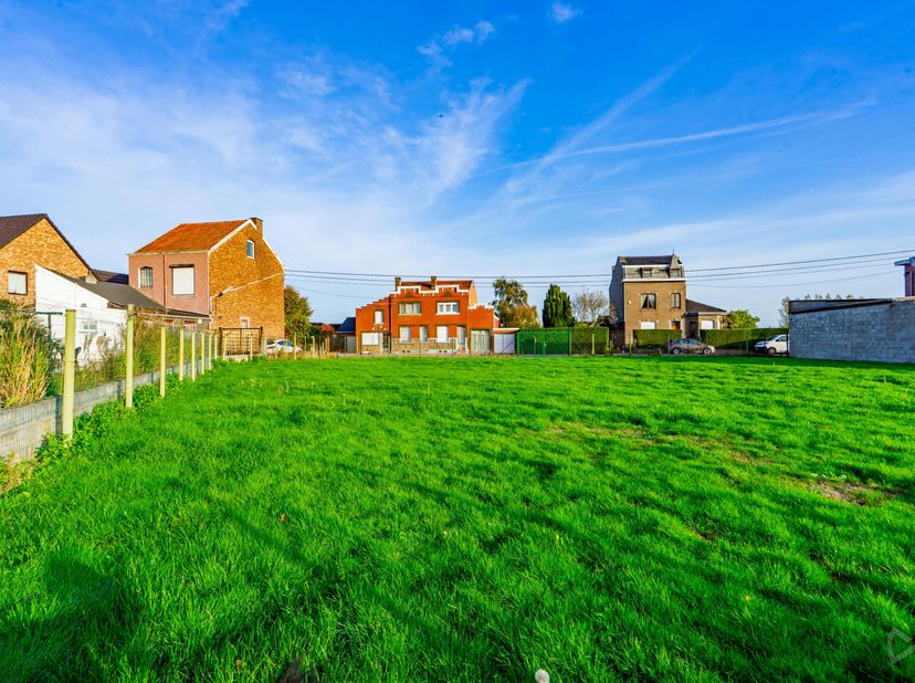 Grond te koop
                    in 4347 Voroux-Goreux