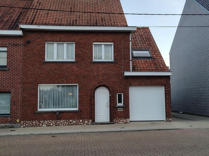 Huis te koop in Gitsbergstraat 52,
                    8830 Gits