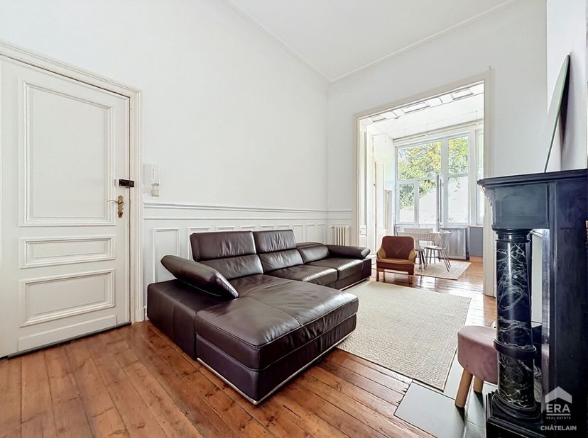 [[ CE BIEN PARTICIPE À LA JOURNÉE MAISONS OUVERTES ERA LE 13/6 DE 9:30 À 10:30 ]] Ixelles  Place du Châtelain / Flagey  Appartement studioERA Châtelai
