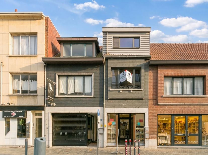 Bien professionnel à vendre
                    à 2200 Herentals