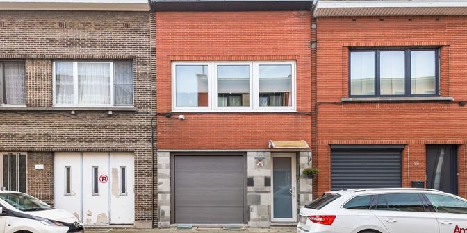 Huis te koop in Van Duyststraat 182, 2100 Deurne