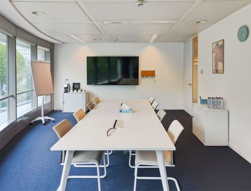                                         Bureaux à louer à Schaerbeek, € 1.289
