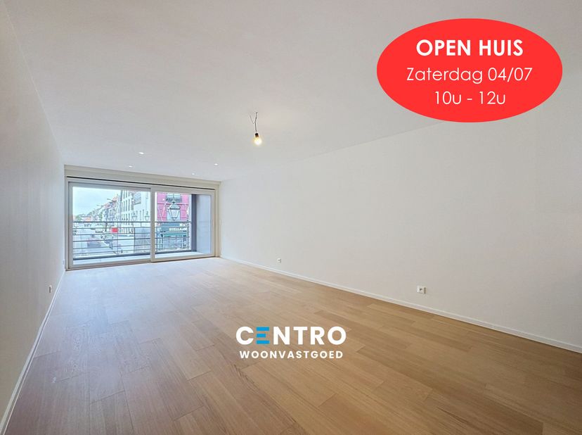!!OPEN HUIS Zaterdag 04/07 10u-12u!!<br />
<br />
Exclusief gerenoveerd en energiezuinig appartement op topligging in het hart van Knokke met 2 slpks,
