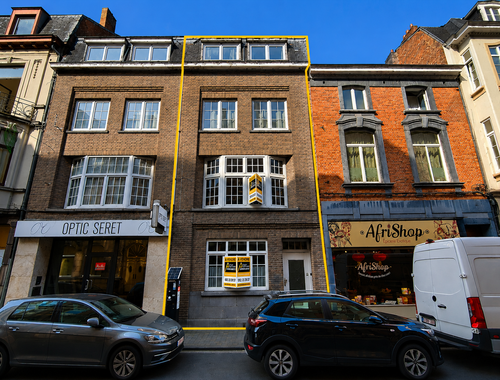                                         Gemengd gebruik te koop in Dinant, € 228.000
