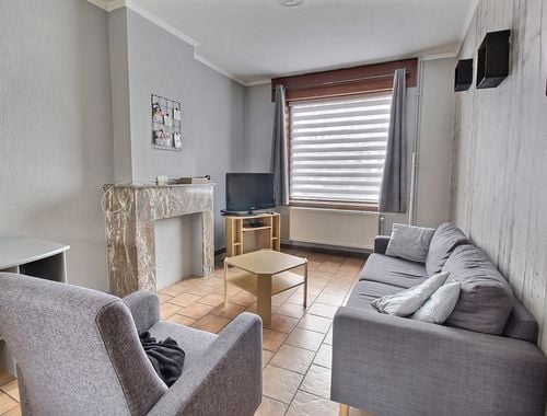                                         Woning te huur in Montignies-sur-Sambre, € 350
