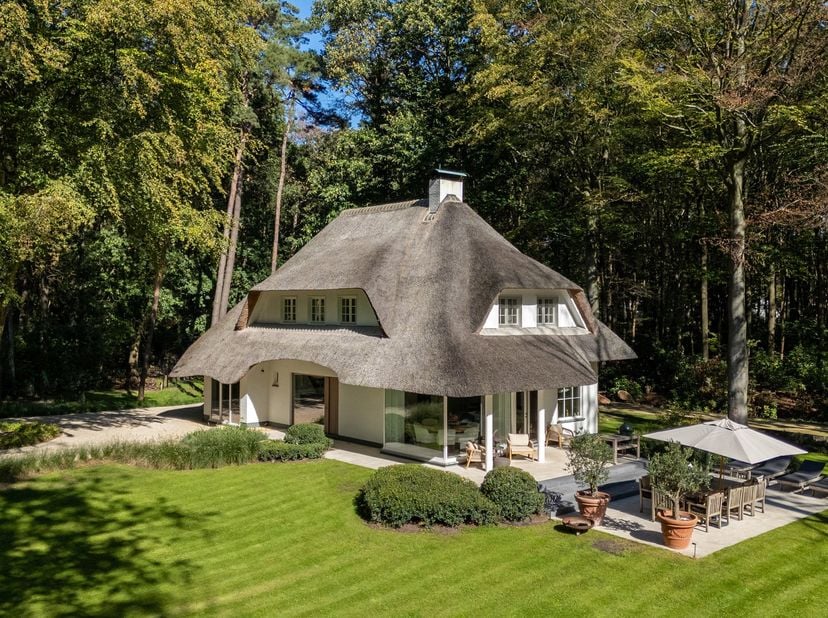 Huis te koop in Prins Albertlei 11,
                    2950 Kapellen
