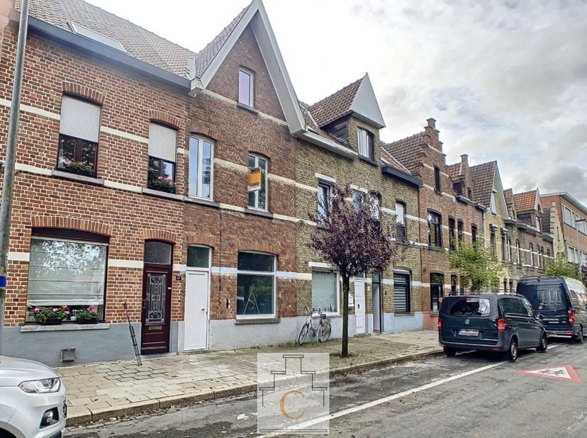 Maison à louer à Zandstraat 49,
                    8200 Sint-Andries
