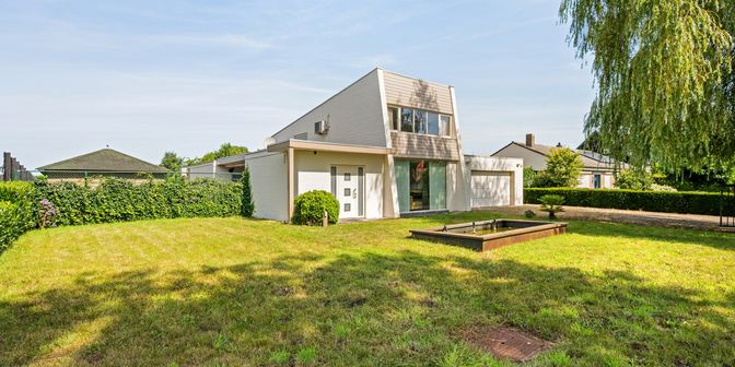 Huis te koop in Steenweg Weelde 76, 2382 Poppel
