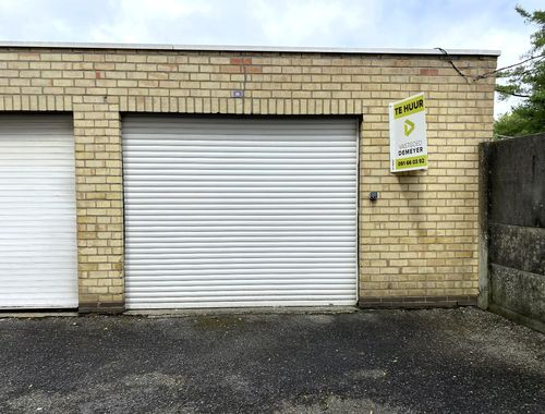                                         Garage te huur in Roeselare, € 90
