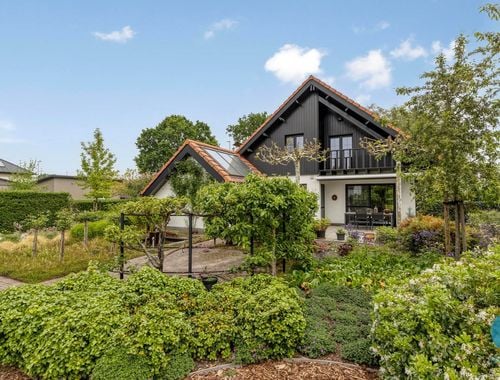                                         Woning te koop in Arendonk, € 525.000

