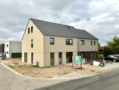                                         Maison à vendre à Overpelt, € 439.890
