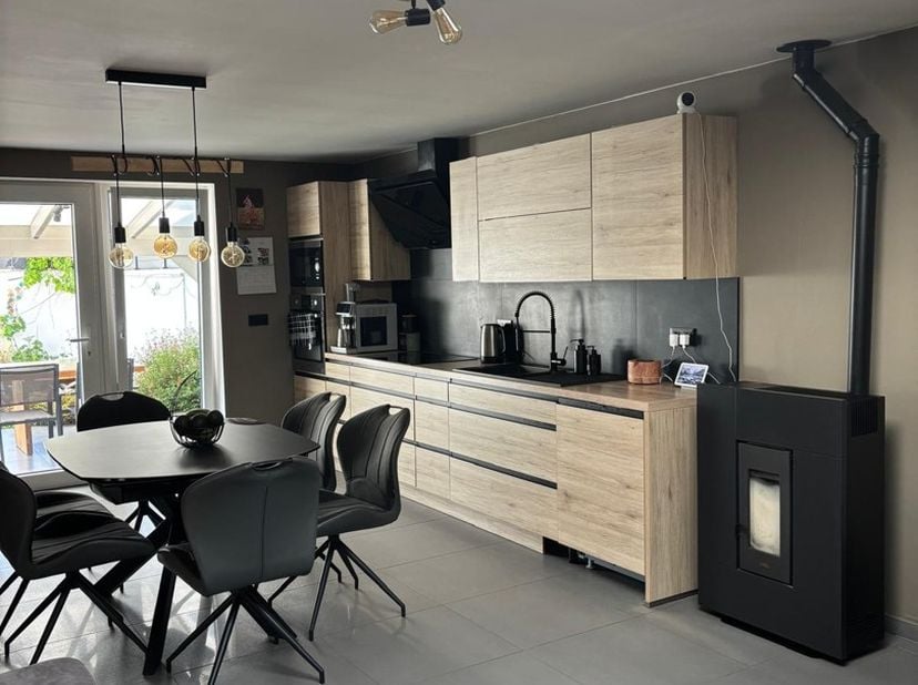 Huis te koop
                    in 7022 Hyon