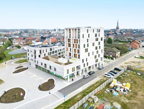                                         Commerce à vendre à Beringen, € 499.000
