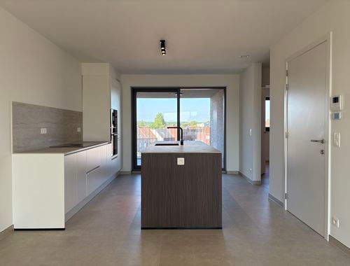                                         Appartement te huur in Eeklo, € 1.050
