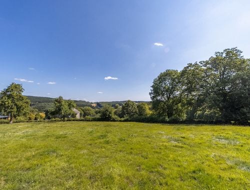                                         Bouwgrond te koop in Stavelot, € 209.000
