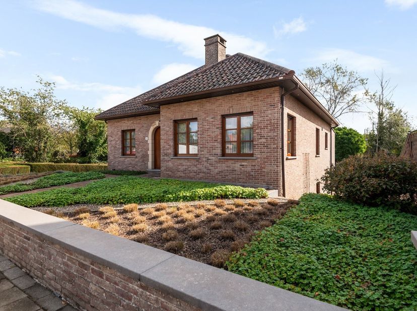 Huis te koop in IJzergieterijstraat 32,
                    2200 Herentals