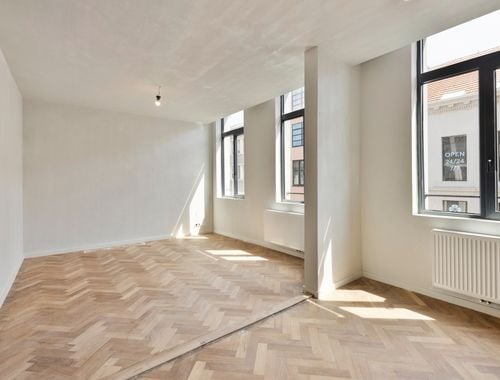                                         Appartement à louer à Antwerpen, € 1.050
