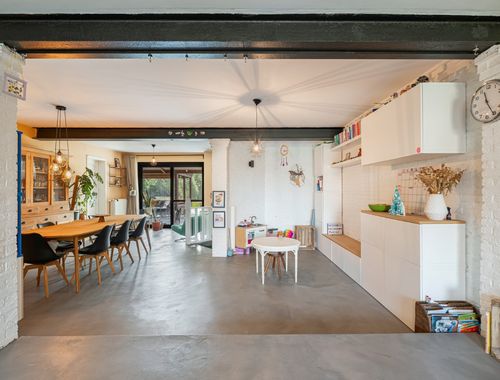                                         Maison à vendre à Emblem, € 499.000
