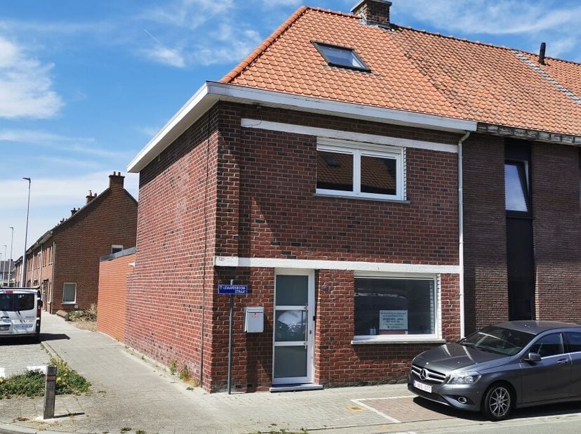 Maison à louer
                    à 8700 Tielt