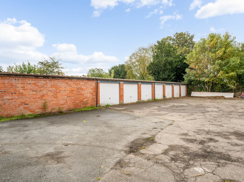 Garage te huur in Verbindingsstraat 16,
                    9220 Hamme