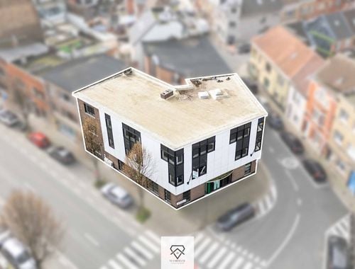                                         Bâtiment d’entreprise à vendre à Gent, € 999.000
