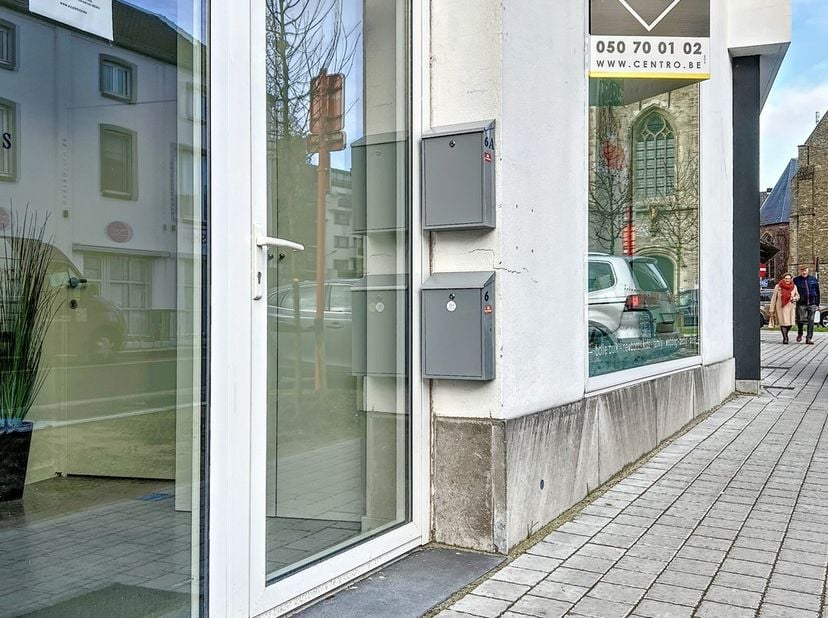 Bien professionnel à louer
                    à 8800 Roeselare