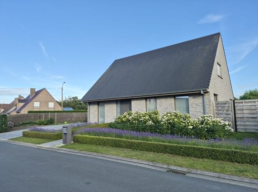 Maison à vendre
                    à 8647 Pollinkhove