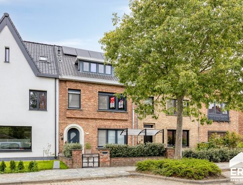                                         Eengezinswoning te koop in Assebroek, € 415.000
