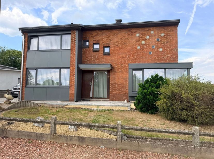 Maison à louer à ,
                    3670 Meeuwen