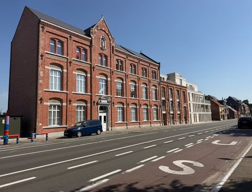                                        Appartement te huur in Lochristi, € 1.200
