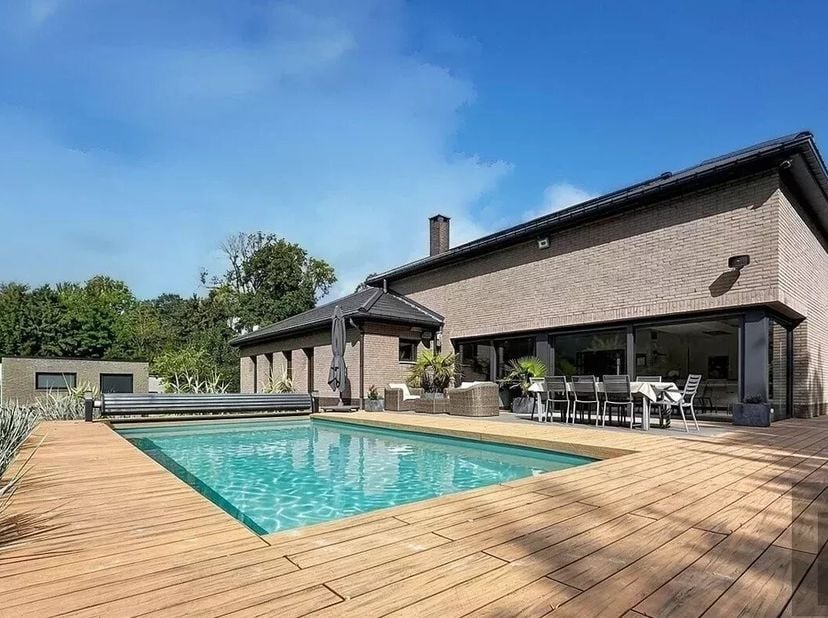 Huis te koop in RUE PROVINCIALE 46,
                    7120 Vellereille-les-Brayeux