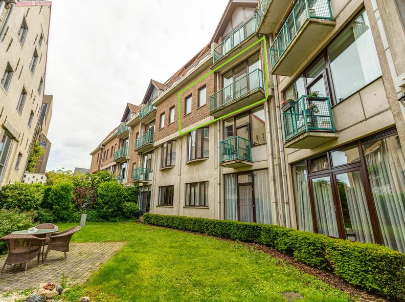 Assistentiewoning in Hof Van Villers in hartje MechelenTweede verdieping<br />
Deze assistentiewoning is gelegen in residentie Hof Van Villers, midden
