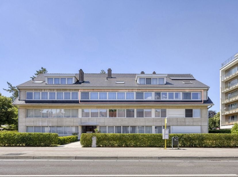 Vous recherchez un appartement spacieux et lumineux dans un emplacement de premier choix à Heverlee ? Cet appartement prêt à emménager avec trois cham