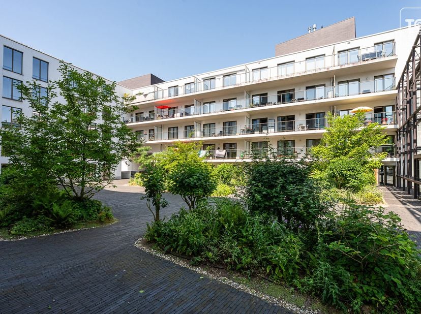 Appartement te koop in Einde Were 13 bus 410,
                    9000 Gent