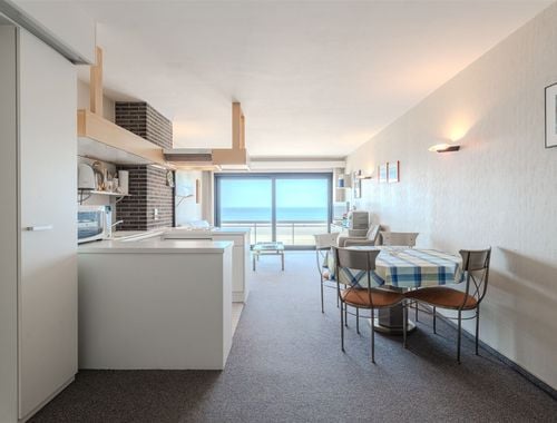                                         Studio met slaaphoek te koop in Middelkerke, € 210.000
