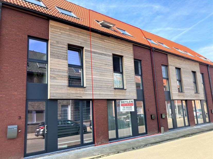 Maison moderne de type BEN avec 3 chambres et un agréable jardin urbain à proximité du centre de Turnhout<br />
<br />
Situation : Cette maison neuve