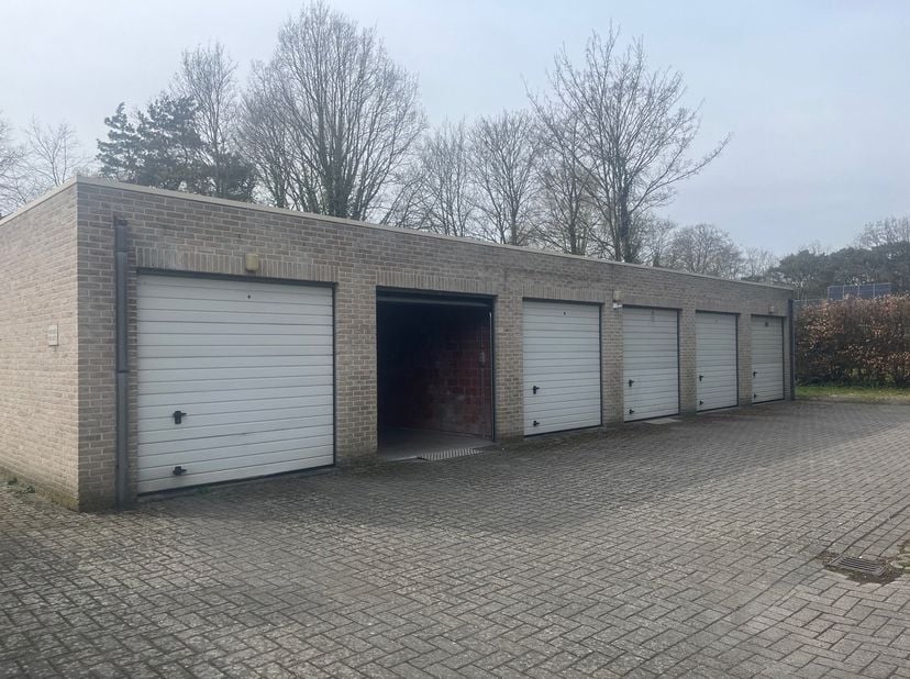Garage à vendre
                    à 2970 Schilde