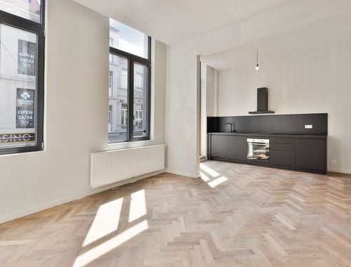                                         Appartement à louer à Antwerpen, € 1.000
